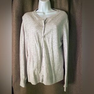 Women’s Gap Heather Grey Cardigan 
100% Cotton
Size L